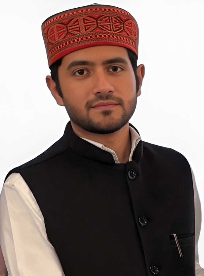 Dr. Gaurav Thakur